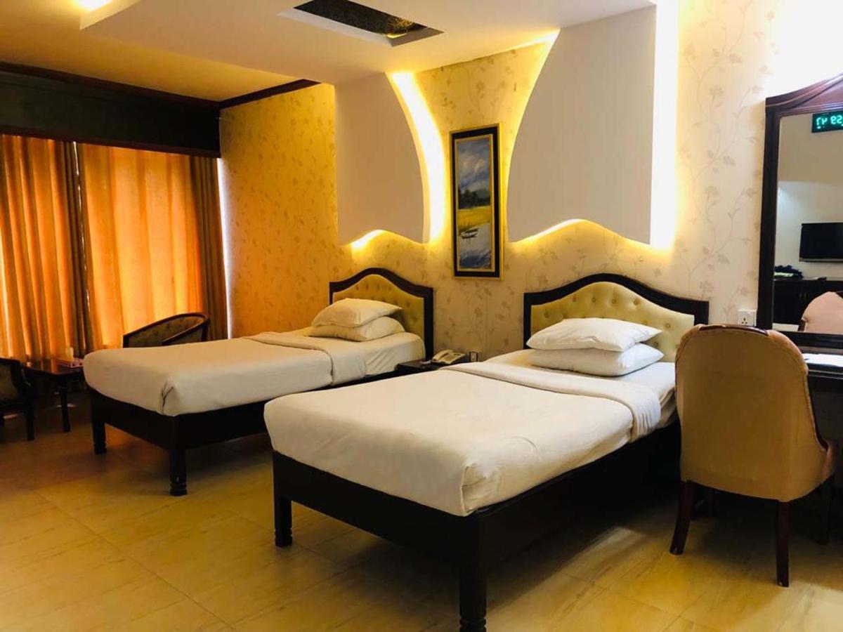 Grand Park Hotel Chittagong Dış mekan fotoğraf