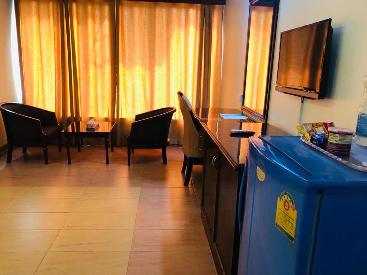 Grand Park Hotel Chittagong Dış mekan fotoğraf